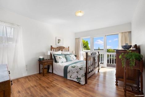 Photo of property in 20 Velma Road, Hillcrest, Auckland, 0627