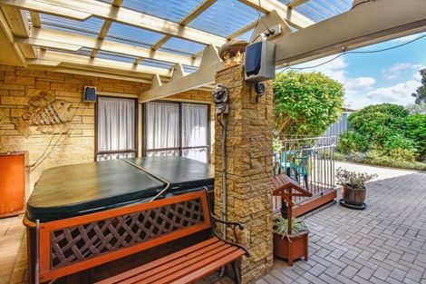 Photo of property in 40 Barnhill Crescent, Pahurehure, Papakura, 2113