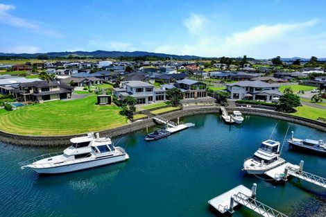 Photo of property in 5 Lanyard Place, One Tree Point, 0118