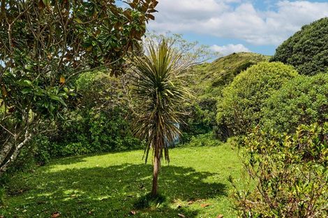 Photo of property in 9 Toenga Road, Pukerua Bay, 5026