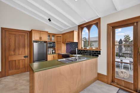 Photo of property in 302 Lyndon Road West, Hastings, 4122