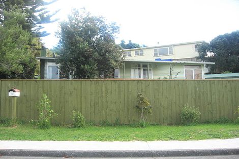 Photo of property in 10 Clarkes Crescent, Paekakariki, 5034
