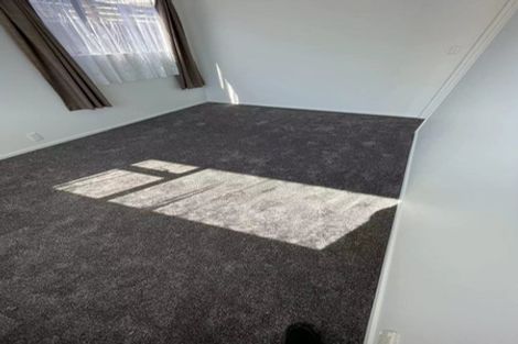 Photo of property in 14 Tamariki Avenue, Kelston, Auckland, 0602