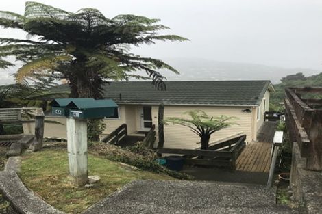 Photo of property in 4 Chancellor Way, Crofton Downs, Wellington, 6035