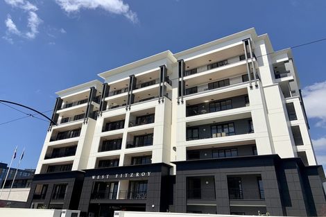 Photo of property in West Fitzroy, 3h/66 Armagh Street, Christchurch Central, Christchurch, 8013