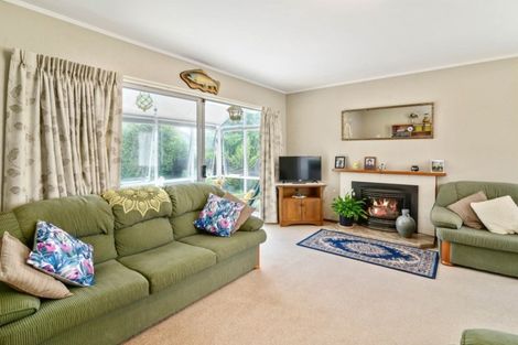 Photo of property in 56 Kawaha Point Road, Kawaha Point, Rotorua, 3010