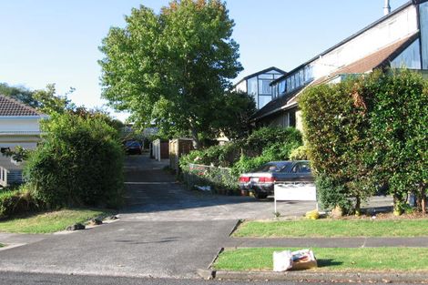 Photo of property in 1/14 Craigbank Avenue, New Lynn, Auckland, 0600