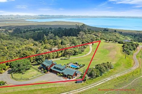 Photo of property in 357 Mclachlan Road, Kaukapakapa, Warkworth, 0984