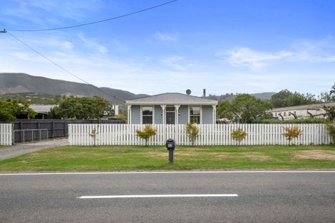 Photo of property in 42 Flux Road, Mangaroa, Upper Hutt, 5371
