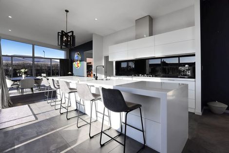 Photo of property in 12 Kelburn Place, Tinwald, Ashburton, 7700