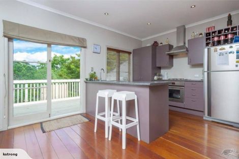 Photo of property in 216 Rangatira Road, Beach Haven, Auckland, 0626
