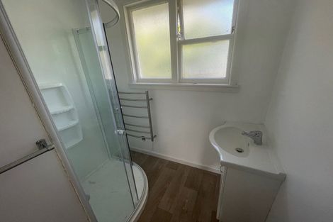 Photo of property in 2/227 Memorial Avenue, Burnside, Christchurch, 8053