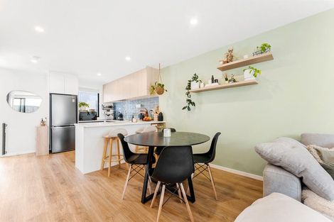 Photo of property in 28 Hinonga Loop, Silverdale, 0932