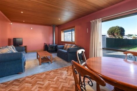 Photo of property in 28 Coughtrey Street, Saint Clair, Dunedin, 9012