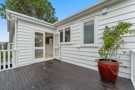 Photo of property in 29 Queens Parade, Devonport, Auckland, 0624