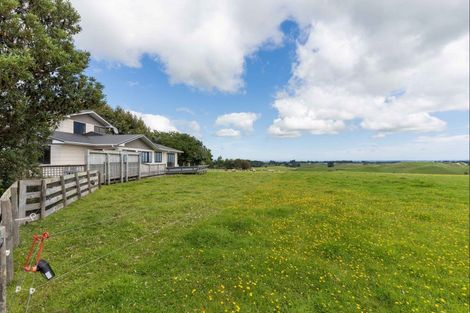 Photo of property in 121 Mount Stewart Halcombe Road, Sanson, Palmerston North, 4479