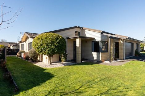 Photo of property in Bramley Gardens, 3/24 Turnbury Court, Rototuna, Hamilton, 3210