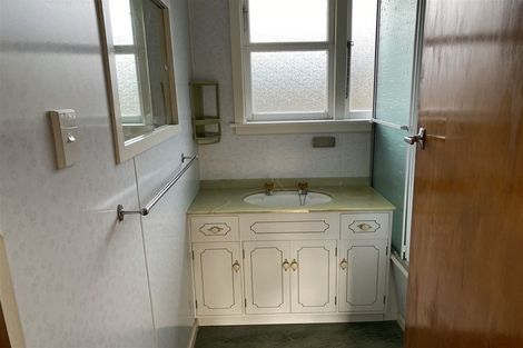 Photo of property in 75 Withells Road, Avonhead, Christchurch, 8042