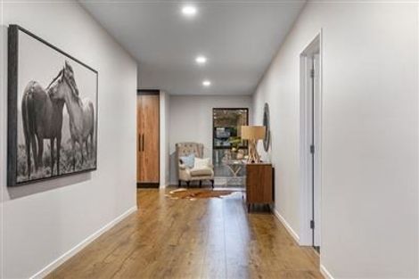 Photo of property in 185a Browns Bay Road, Browns Bay, Auckland, 0630