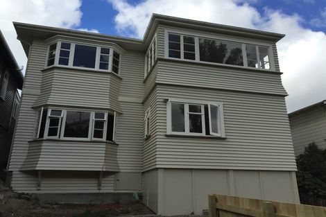 Photo of property in 98 Overtoun Terrace, Hataitai, Wellington, 6021