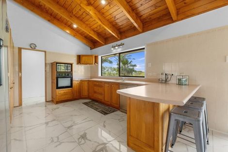 Photo of property in 14 Peters Lane, Taupaki, Henderson, 0782