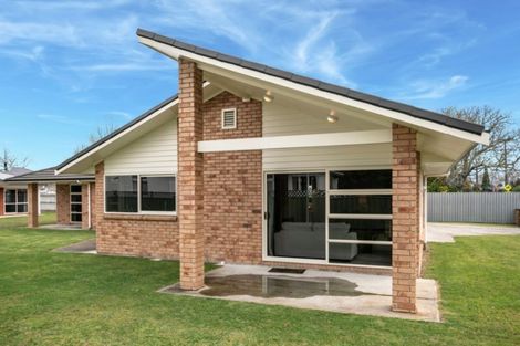 Photo of property in 55 Williams Street, Cambridge, 3434