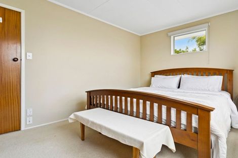 Photo of property in 23 Fisher Place, Carterton, 5713