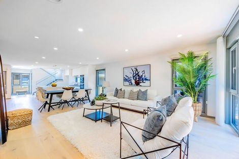 Photo of property in 48b Peter Terrace, Castor Bay, Auckland, 0620