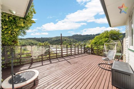 Photo of property in 32a Kopara Grove, Stokes Valley, Lower Hutt, 5019