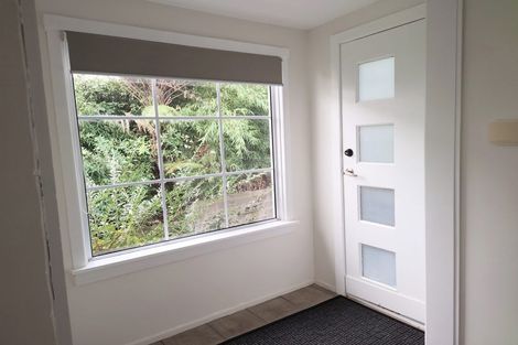 Photo of property in 1/80 Seaview Road, Castor Bay, Auckland, 0620