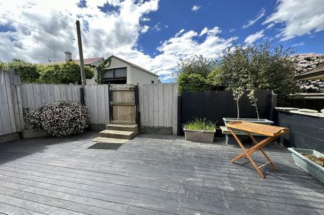 Photo of property in 30 Russell Street, Dunedin Central, Dunedin, 9016