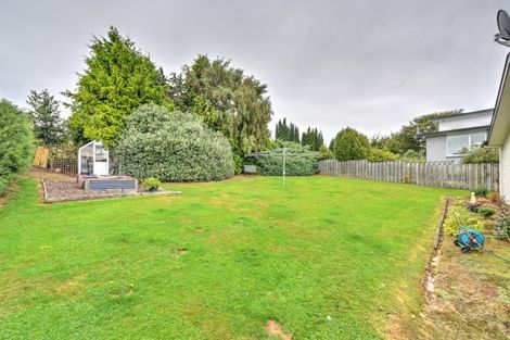 Photo of property in 1 Aotea Crescent, Gore, 9710