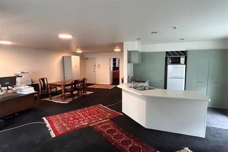 Photo of property in Regent Courts, 2/75 Gloucester Street, Christchurch Central, Christchurch, 8013