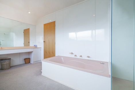 Photo of property in 106 Wharekaho Sh25 Road, Wharekaho, Whitianga, 3592