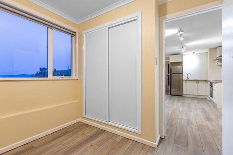 Photo of property in 2 Raroa Place, Pukerua Bay, 5026