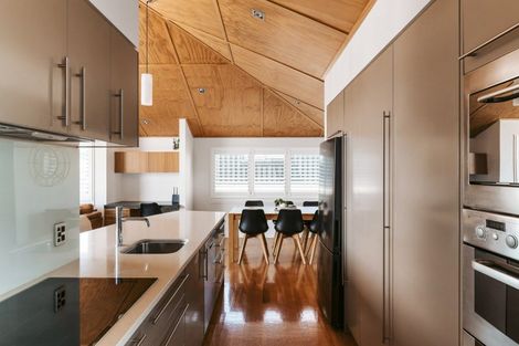 Photo of property in 79a Oceanview Road, Mount Maunganui, 3116