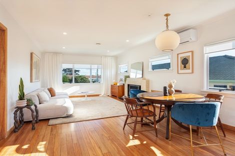 Photo of property in 17 Macville Road, Mount Maunganui, 3116