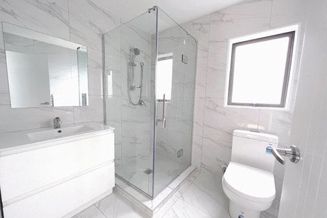 Photo of property in 367c Don Buck Road, Massey, Auckland, 0614