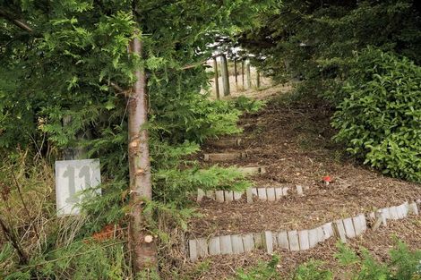 Photo of property in 11 Kohu Place, Halfway Bush, Dunedin, 9010