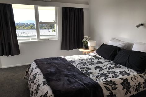 Photo of property in 1/3 Ipswich Place, Meadowbank, Auckland, 1072