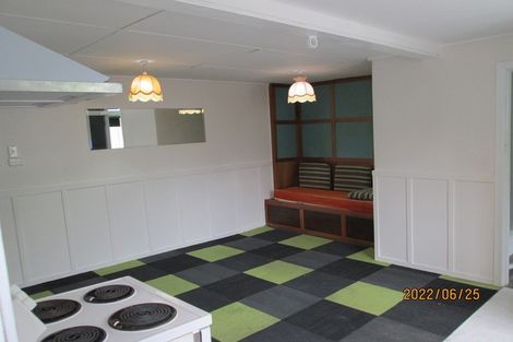 Photo of property in 6 Aranui Street, Maupuia, Wellington, 6022