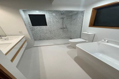 Photo of property in 23 Telephone Road, Birkenhead, Auckland, 0626