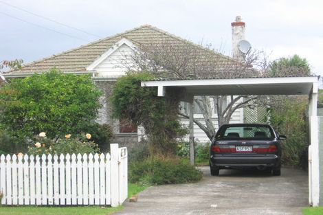 Photo of property in 60 Randwick Crescent, Moera, Lower Hutt, 5010