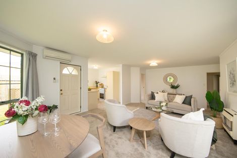 Photo of property in 6 Sovereign Court, West End, Palmerston North, 4410