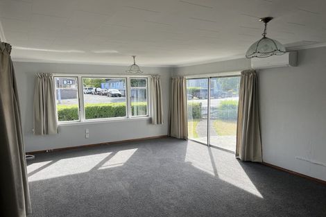 Photo of property in 31 Burden Avenue, Wainuiomata, Lower Hutt, 5014