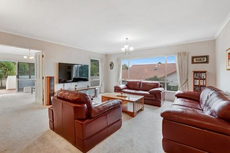 Photo of property in 29 Westminster Gardens, Unsworth Heights, Auckland, 0632
