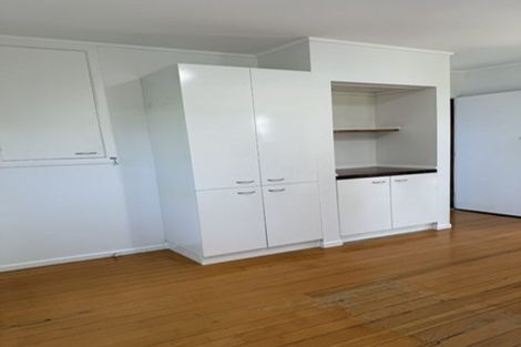 Photo of property in 34 Levesque Street, Birkdale, Auckland, 0626