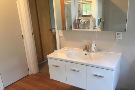 Photo of property in 116 Moncks Spur Road, Redcliffs, Christchurch, 8081