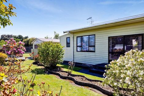Photo of property in 61 Ngatai Street, Manaia, 4612
