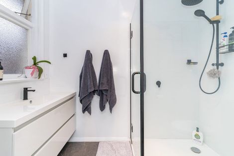 Photo of property in 16 Wycolla Avenue, Saint Clair, Dunedin, 9012